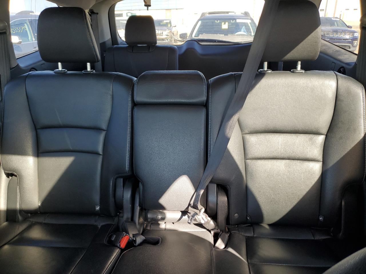 2016 Honda Pilot Exl VIN: 5FNYF6H52GB105672 Lot: 90007255