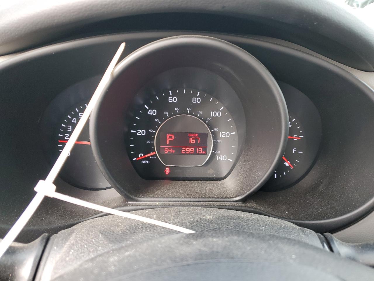 2016 Kia Soul + VIN: KNDJP3A56G7831371 Lot: 90889765