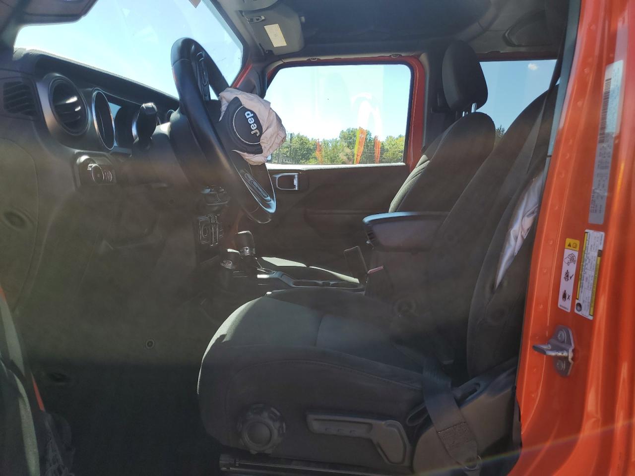 2018 Jeep Wrangler Unlimited Sport VIN: 1C4HJXDG0JW180966 Lot: 82193225