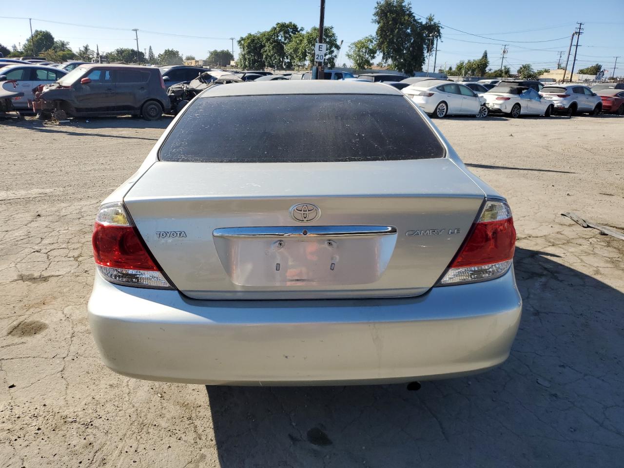 2005 Toyota Camry Le VIN: 4T1BE32K85U046441 Lot: 81892765