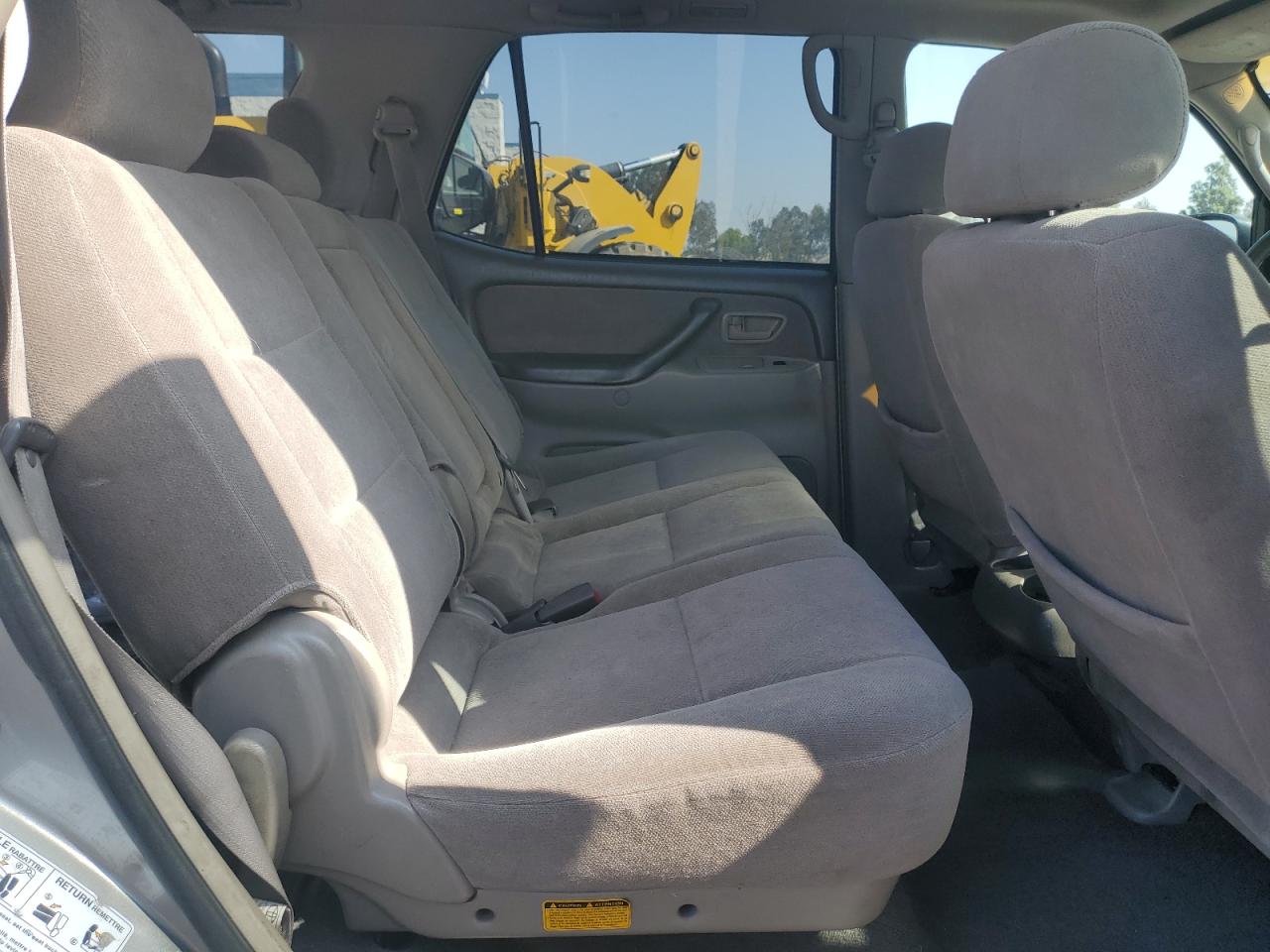 2004 Toyota Sequoia Sr5 VIN: 5TDZT34A44S210252 Lot: 82730025