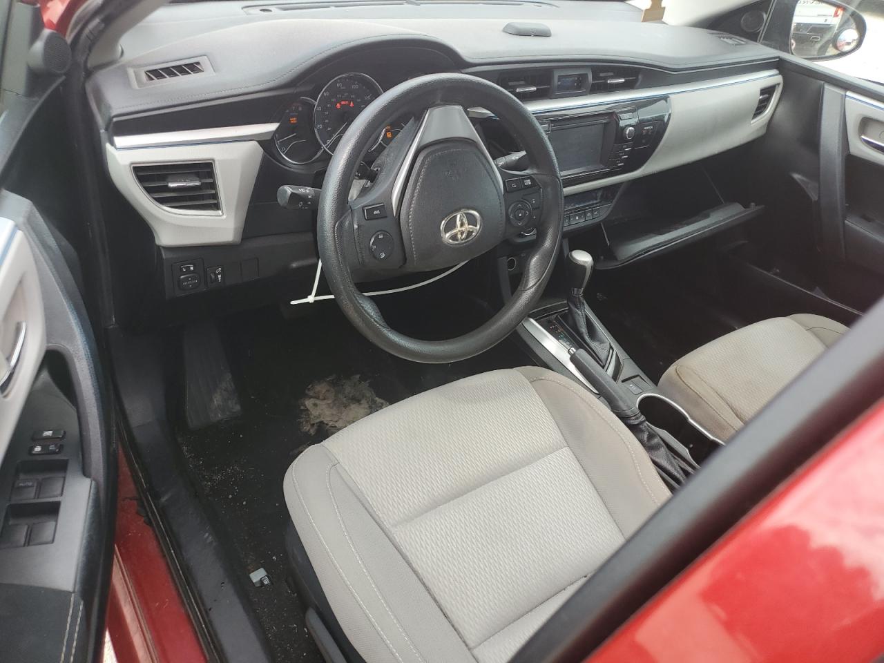 2015 Toyota Corolla L VIN: 5YFBURHE3FP302530 Lot: 84019355