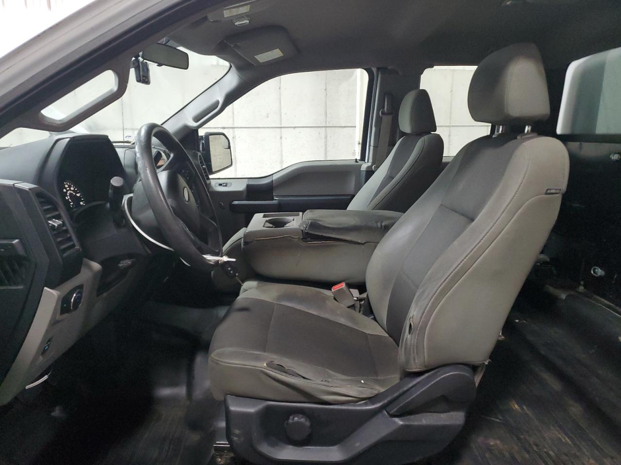 2017 Ford F150 Super Cab VIN: 1FTEX1C87HKD83976 Lot: 90506535