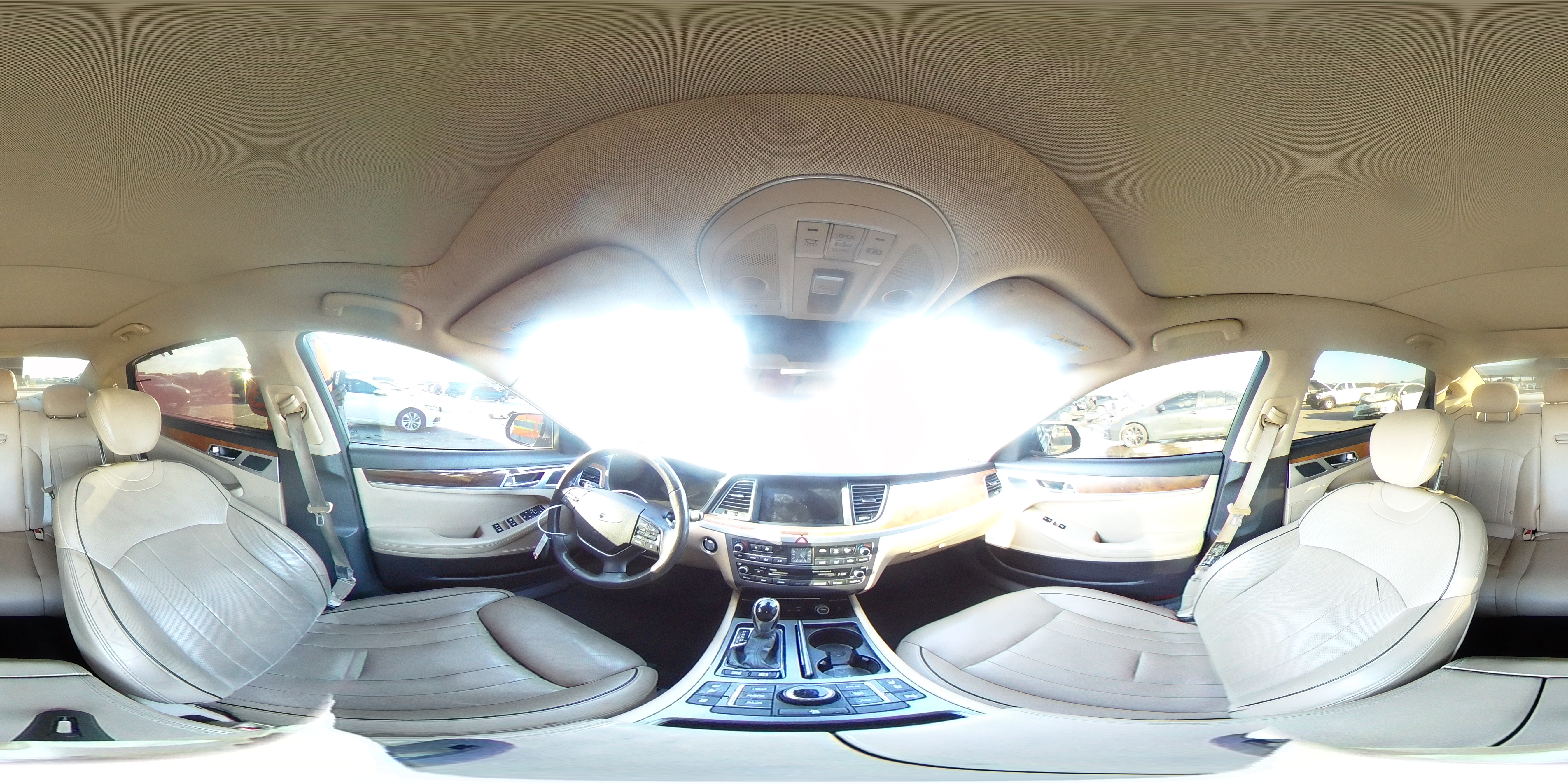 2015 Hyundai Genesis 3.8L VIN: KMHGN4JE1FU073067 Lot: 86839025