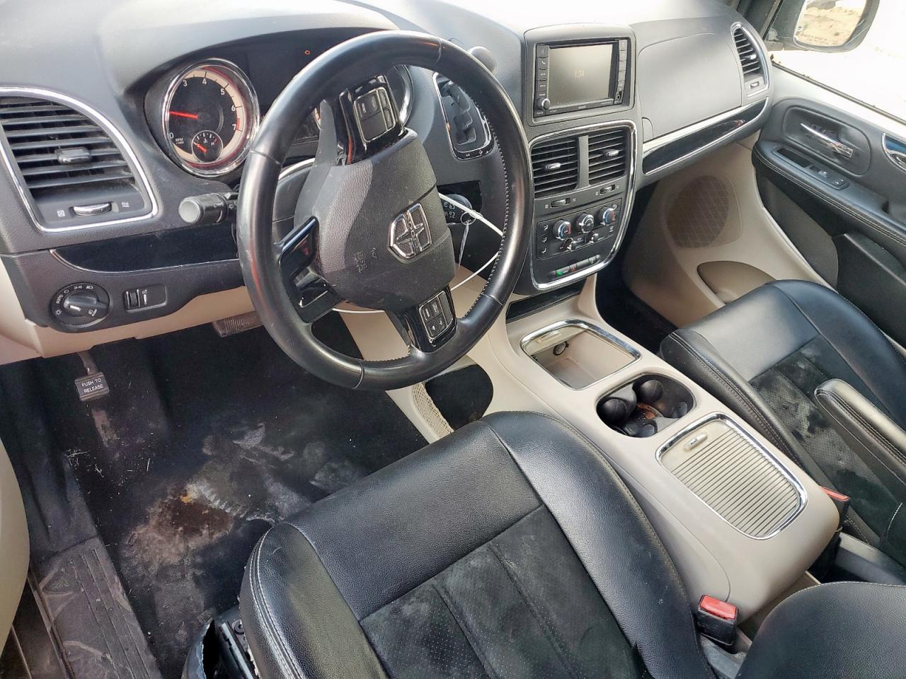 2017 Dodge Grand Caravan Sxt VIN: 2C4RDGCG2HR863137 Lot: 81203005