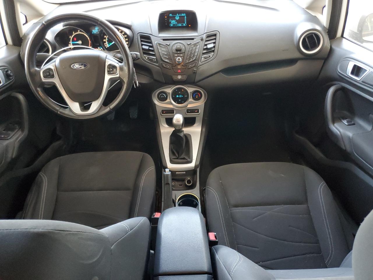 2014 Ford Fiesta Se VIN: 3FADP4BJ3EM127930 Lot: 84053845