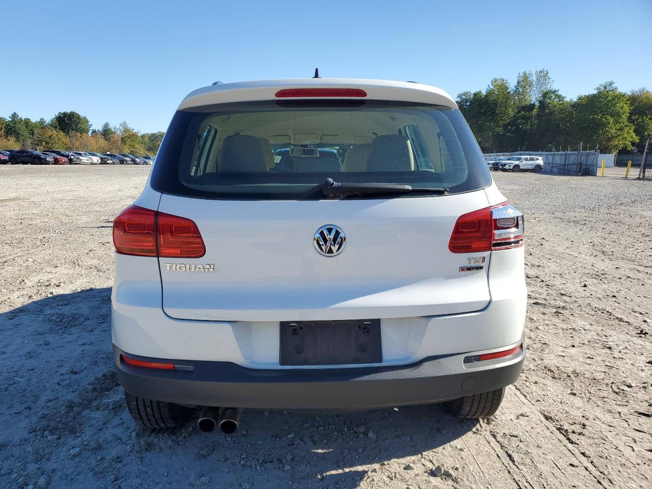 2017 Volkswagen Tiguan S VIN: WVGBV7AX8HK012214 Lot: 86309115