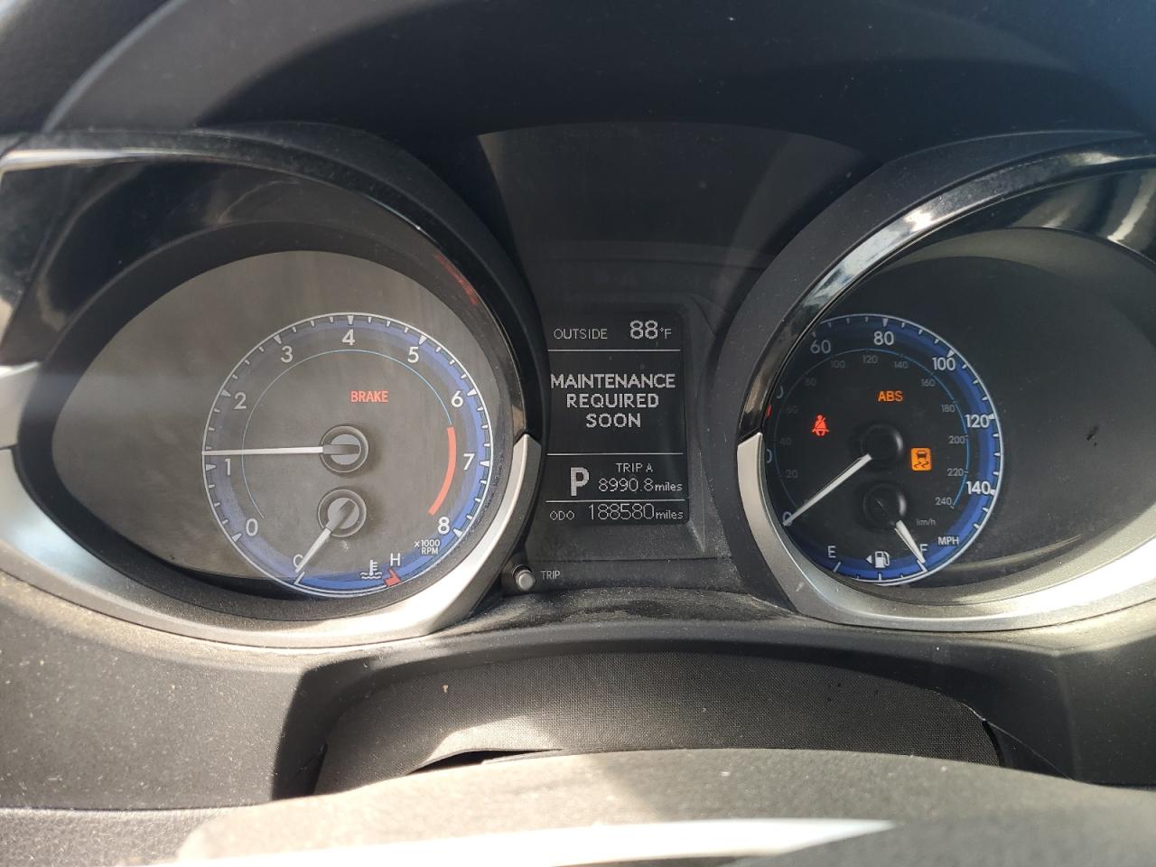 2015 Toyota Corolla L VIN: 5YFBURHE2FP301837 Lot: 84974485