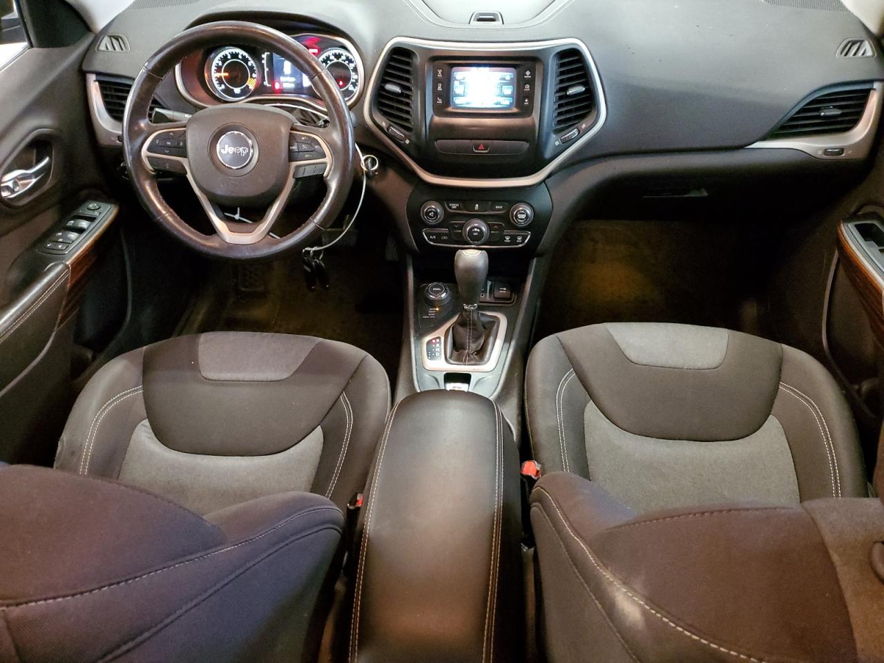 2014 Jeep Cherokee Latitude VIN: 1C4PJMCB8EW259985 Lot: 81922845