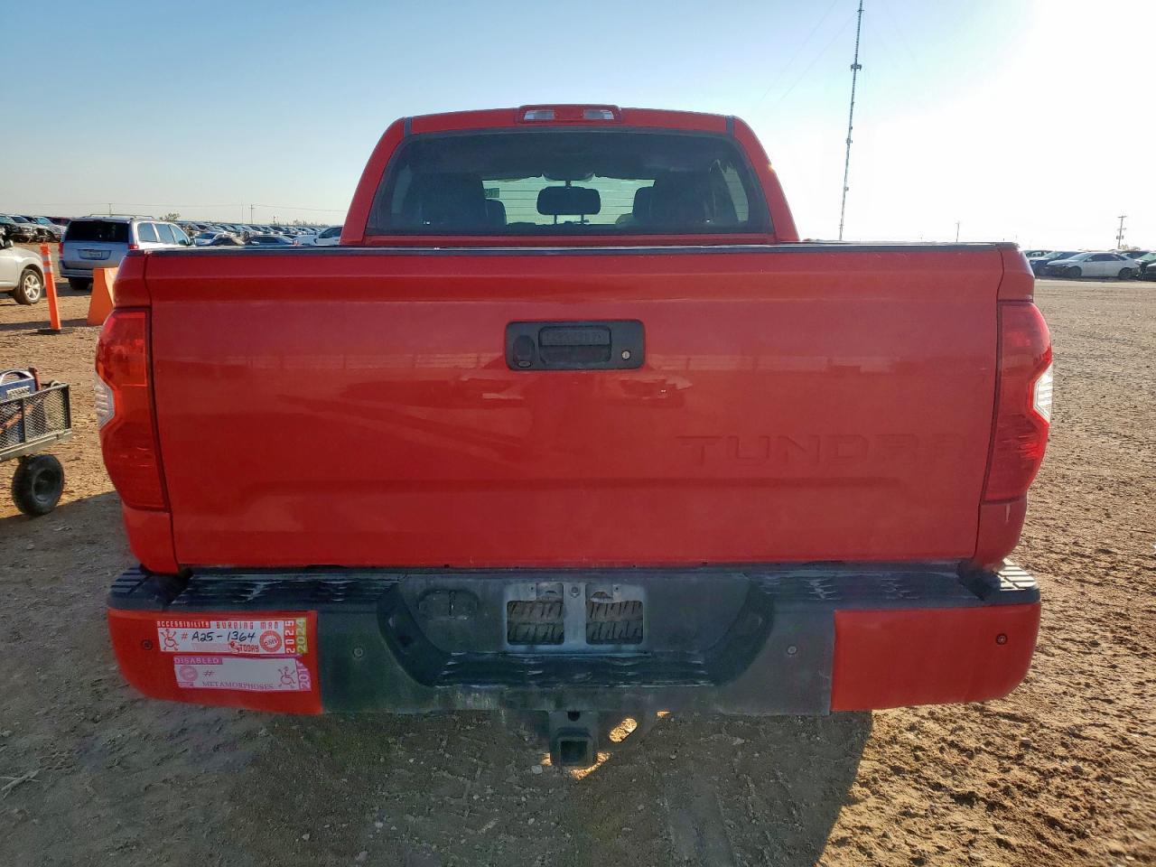 2016 Toyota Tundra Crewmax Limited VIN: 5TFHW5F12GX562353 Lot: 82452195