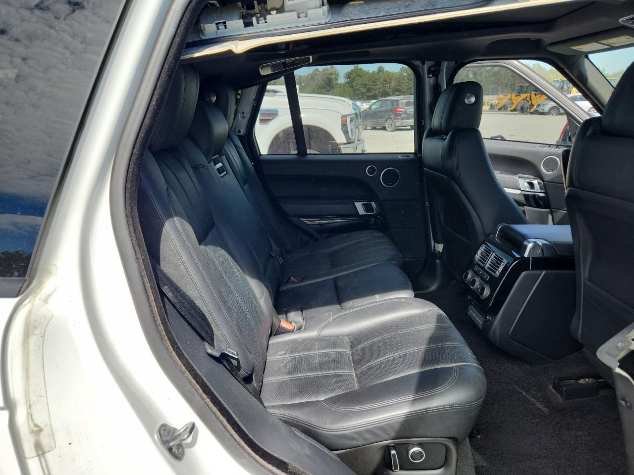 2017 Land Rover Range Rover Hse VIN: SALGS2FV2HA329742 Lot: 84617935