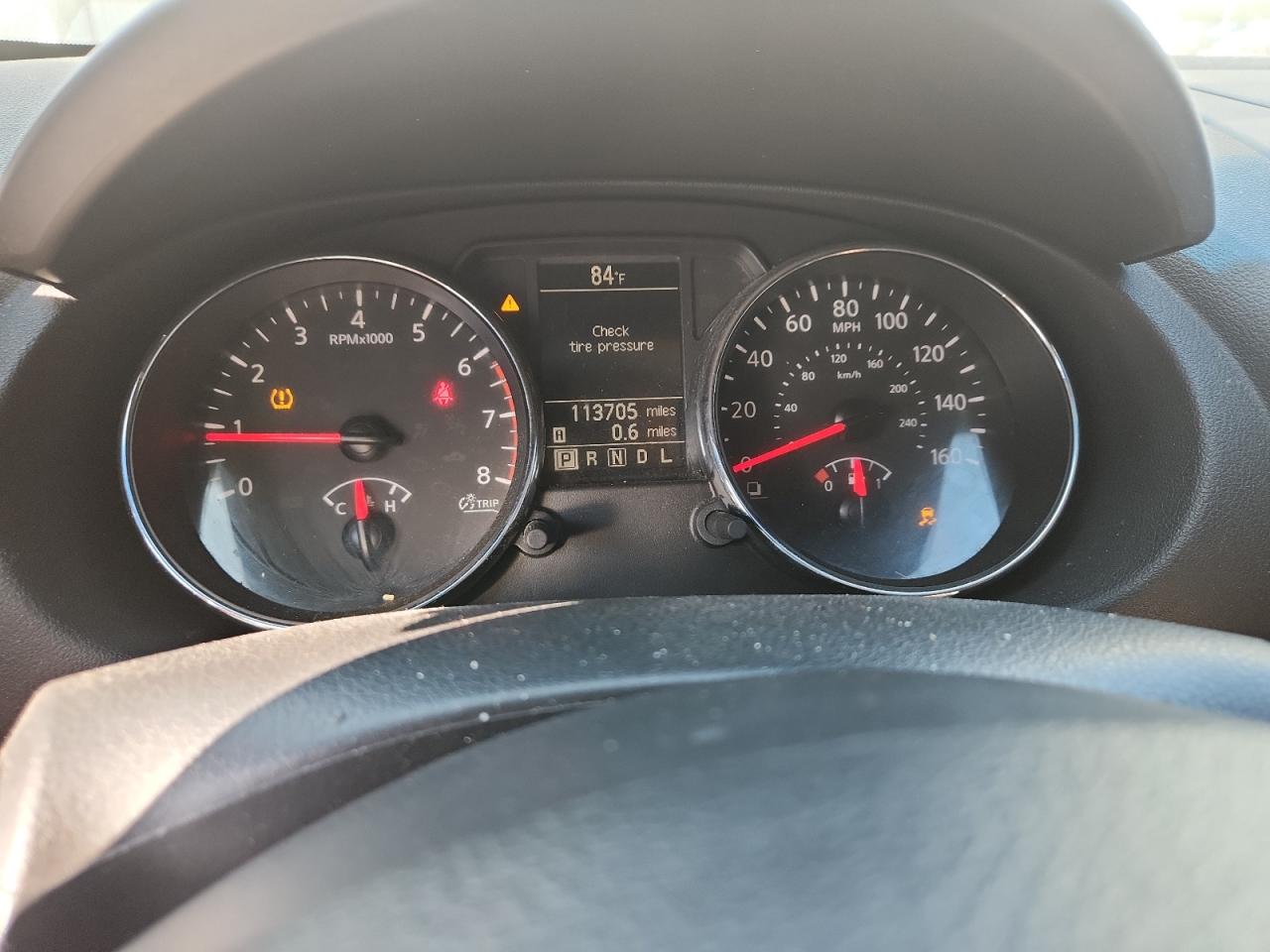 2015 Nissan Rogue Select S VIN: JN8AS5MT3FW151666 Lot: 81898195