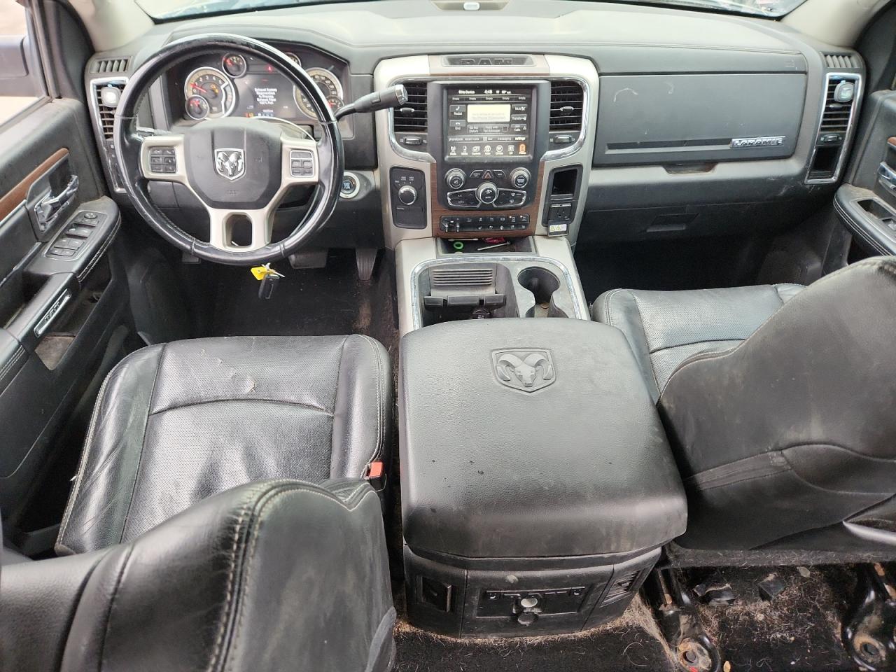 2016 Ram 2500 Laramie VIN: 3C6UR5KL9GG111705 Lot: 86061375