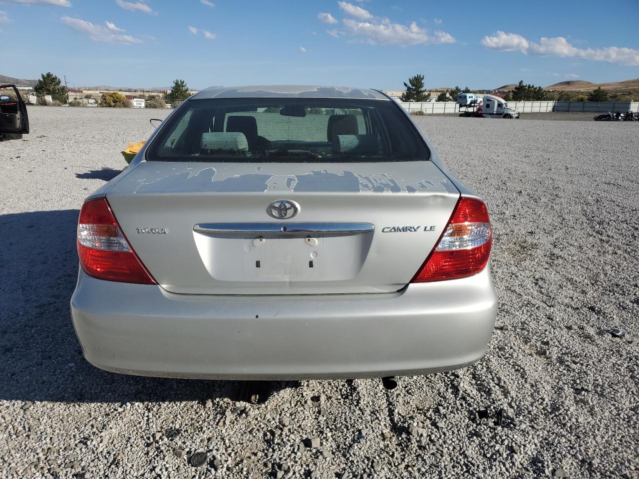 2003 Toyota Camry Le VIN: 4T1BE32K33U721870 Lot: 85541655