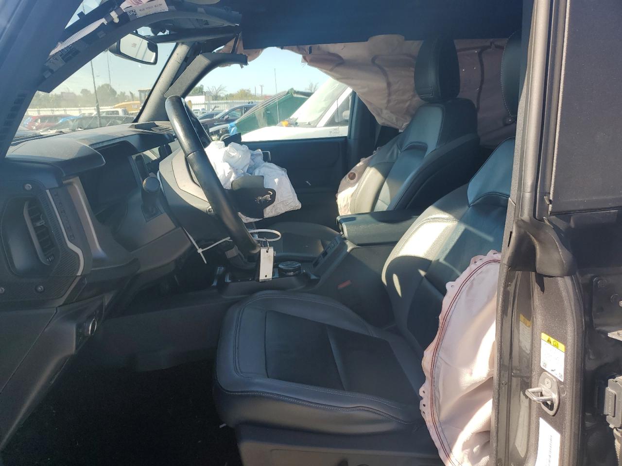 2021 Ford Bronco Base VIN: 1FMDE5DHXMLA63588 Lot: 85293735