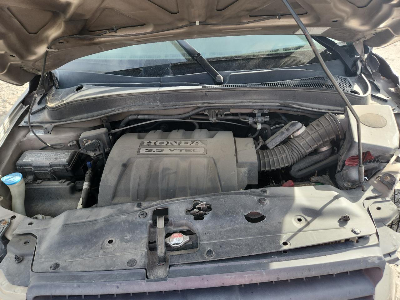 2005 Honda Pilot Exl VIN: 5FNYF18655B000214 Lot: 89681005