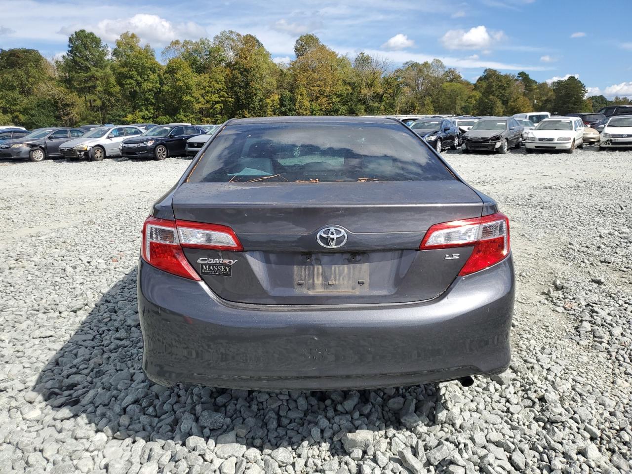 2014 Toyota Camry L VIN: 4T1BF1FK0EU770443 Lot: 85481745