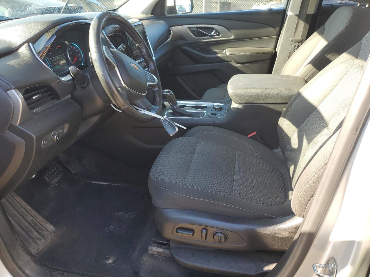 2019 Chevrolet Traverse Lt VIN: 1GNEVGKW2KJ170950 Lot: 85668525