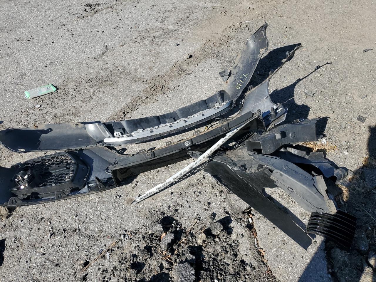 Фото: 5UXFG2C57DL783457