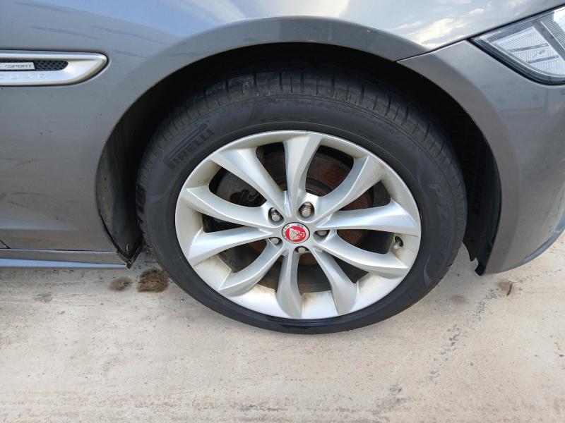 2018 JAGUAR XF 2.0D [240] R-SPORT 5DR AUTO AWD