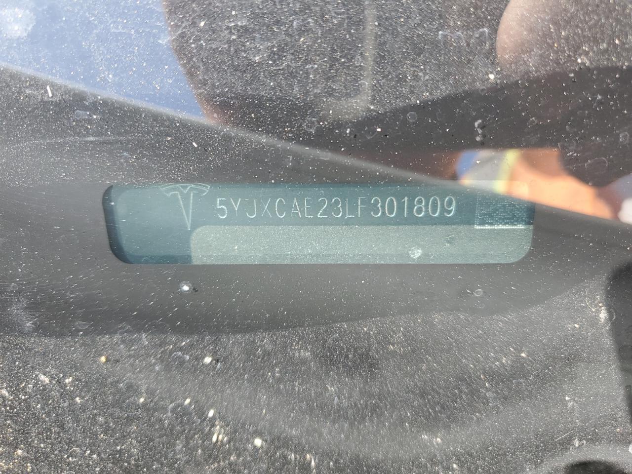 2020 Tesla Model X VIN: 5YJXCAE23LF301809 Lot: 83981085