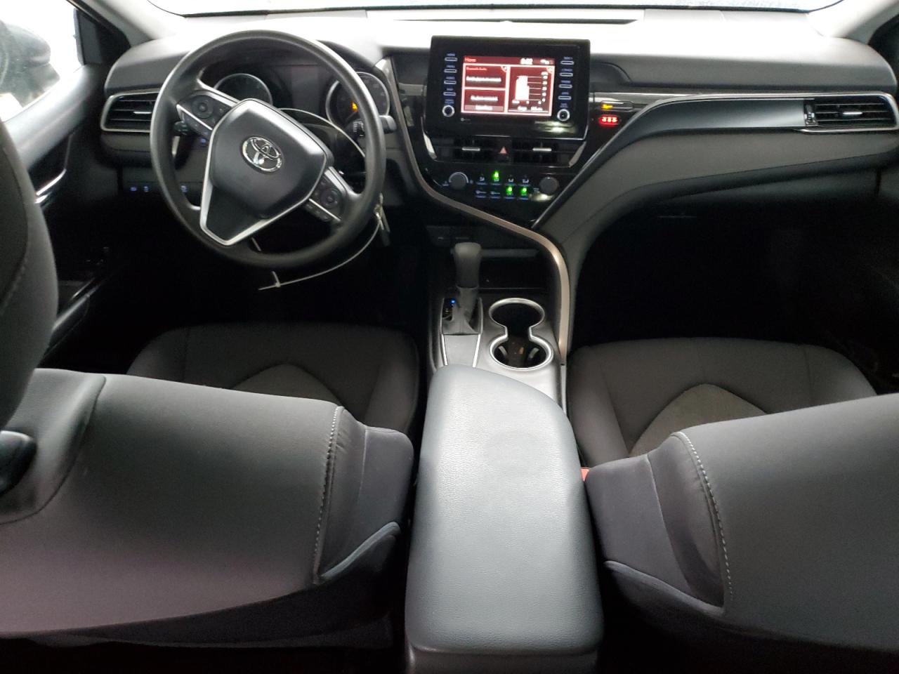 2021 Toyota Camry Le VIN: 4T1C11AK8MU581838 Lot: 84939085