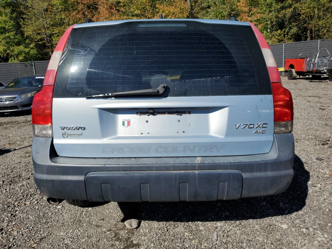 2001 Volvo V70 Xc VIN: YV1SZ58D411033768 Lot: 86663775