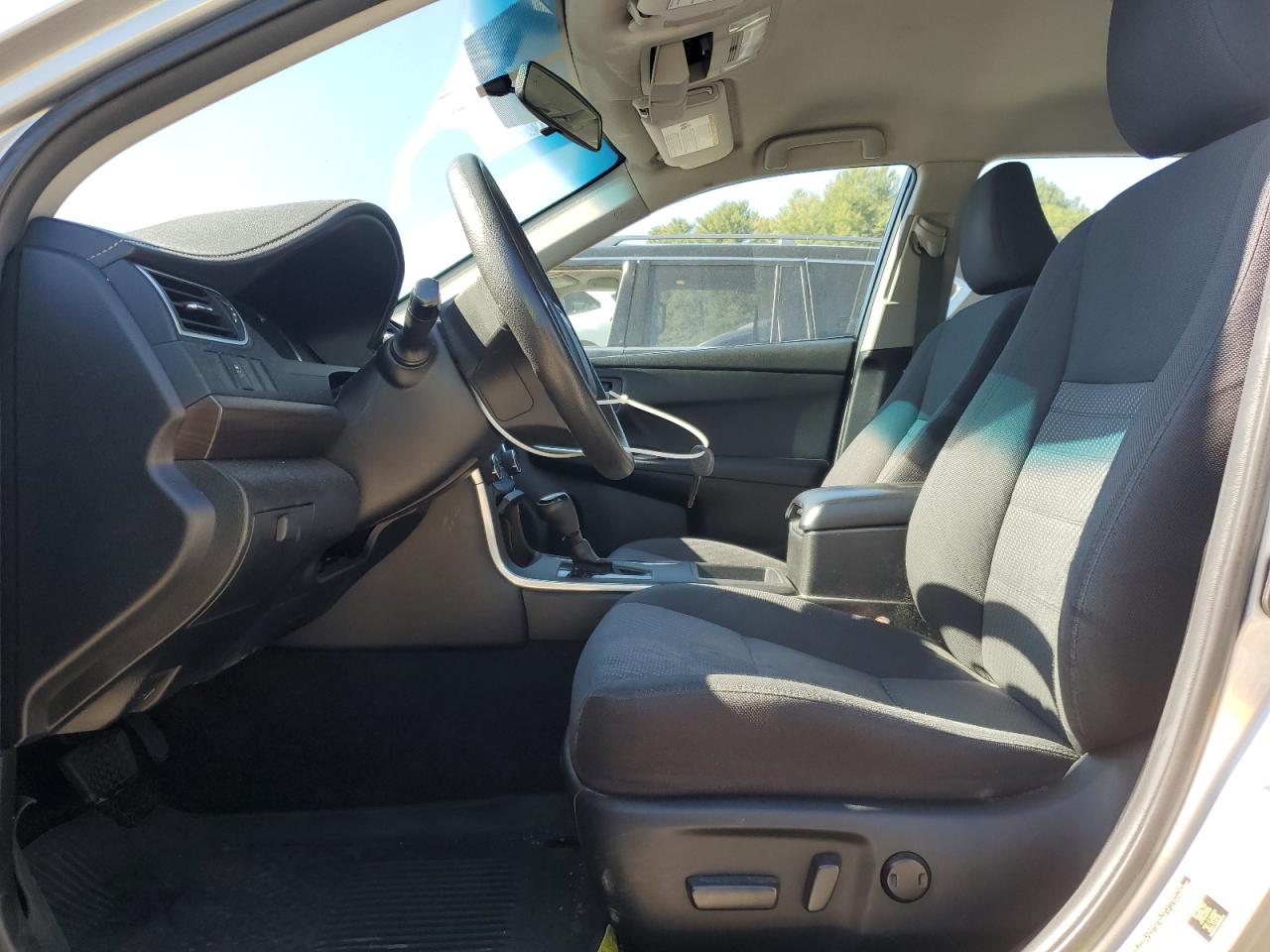 2016 Toyota Camry Le VIN: 4T4BF1FK1GR521402 Lot: 84426445