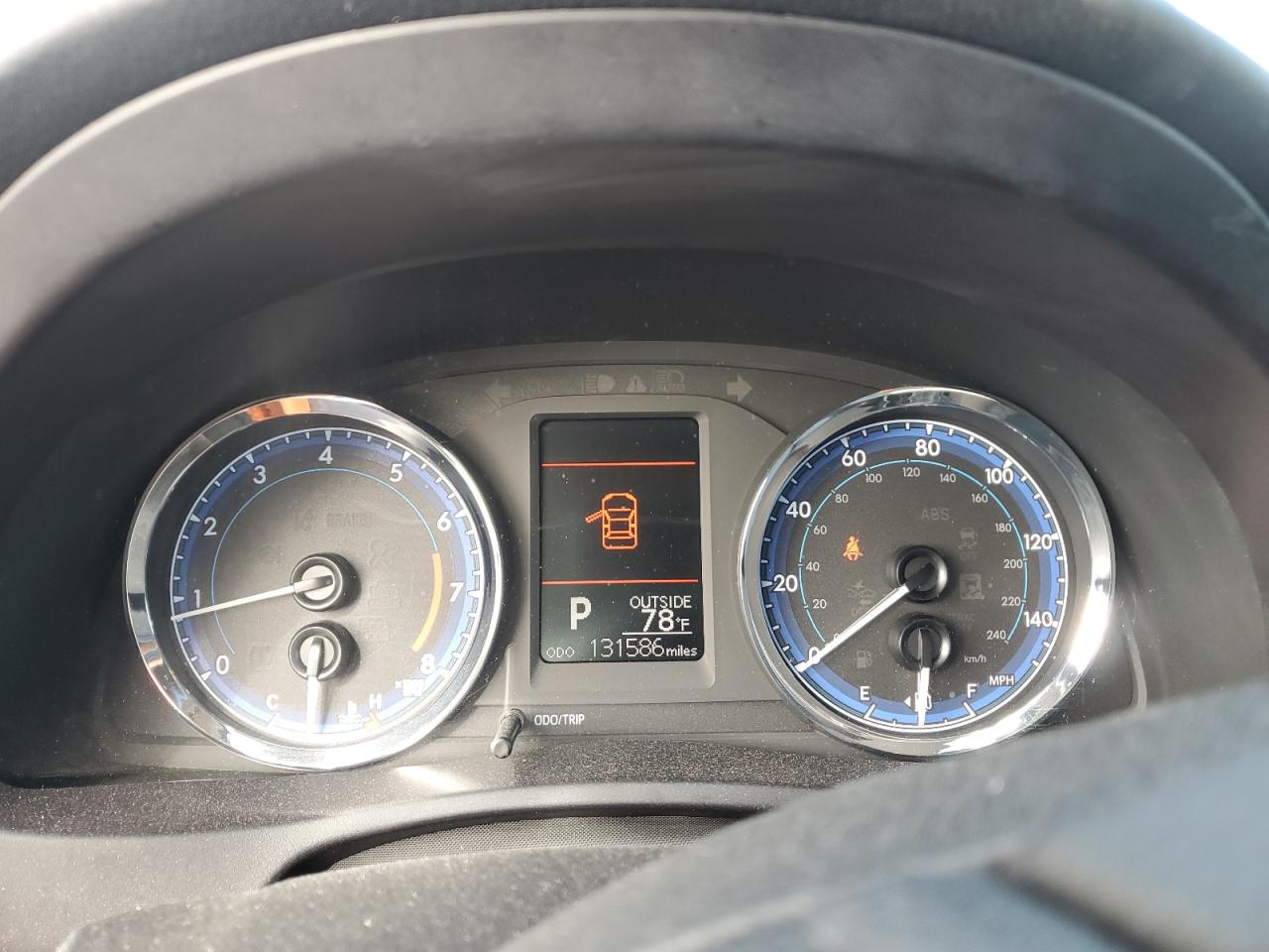 2018 Toyota Corolla L VIN: 5YFBURHE3JP756804 Lot: 85856835