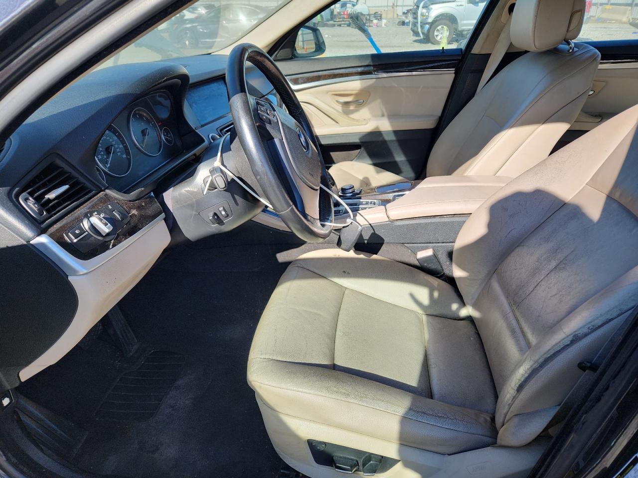 2013 BMW 528 Xi VIN: WBAXH5C57DD108381 Lot: 82527655