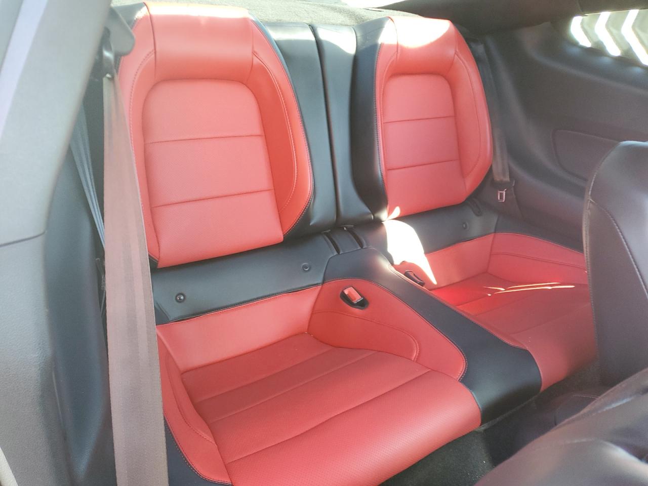 2020 Ford Mustang VIN: 1FA6P8TD6L5123852 Lot: 82531205