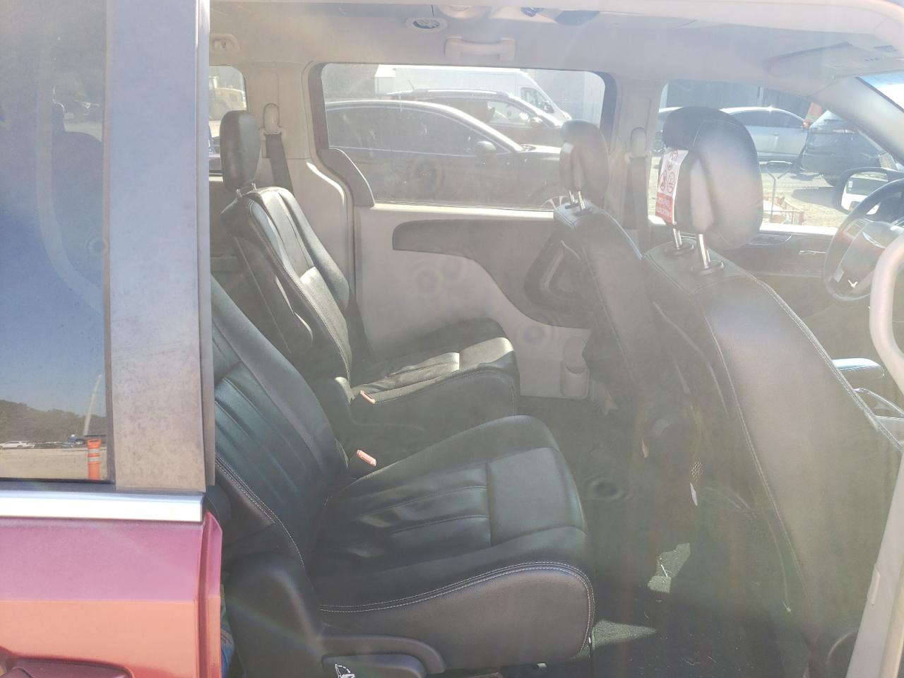 2015 Chrysler Town & Country Touring VIN: 2C4RC1BG4FR739403 Lot: 81475735