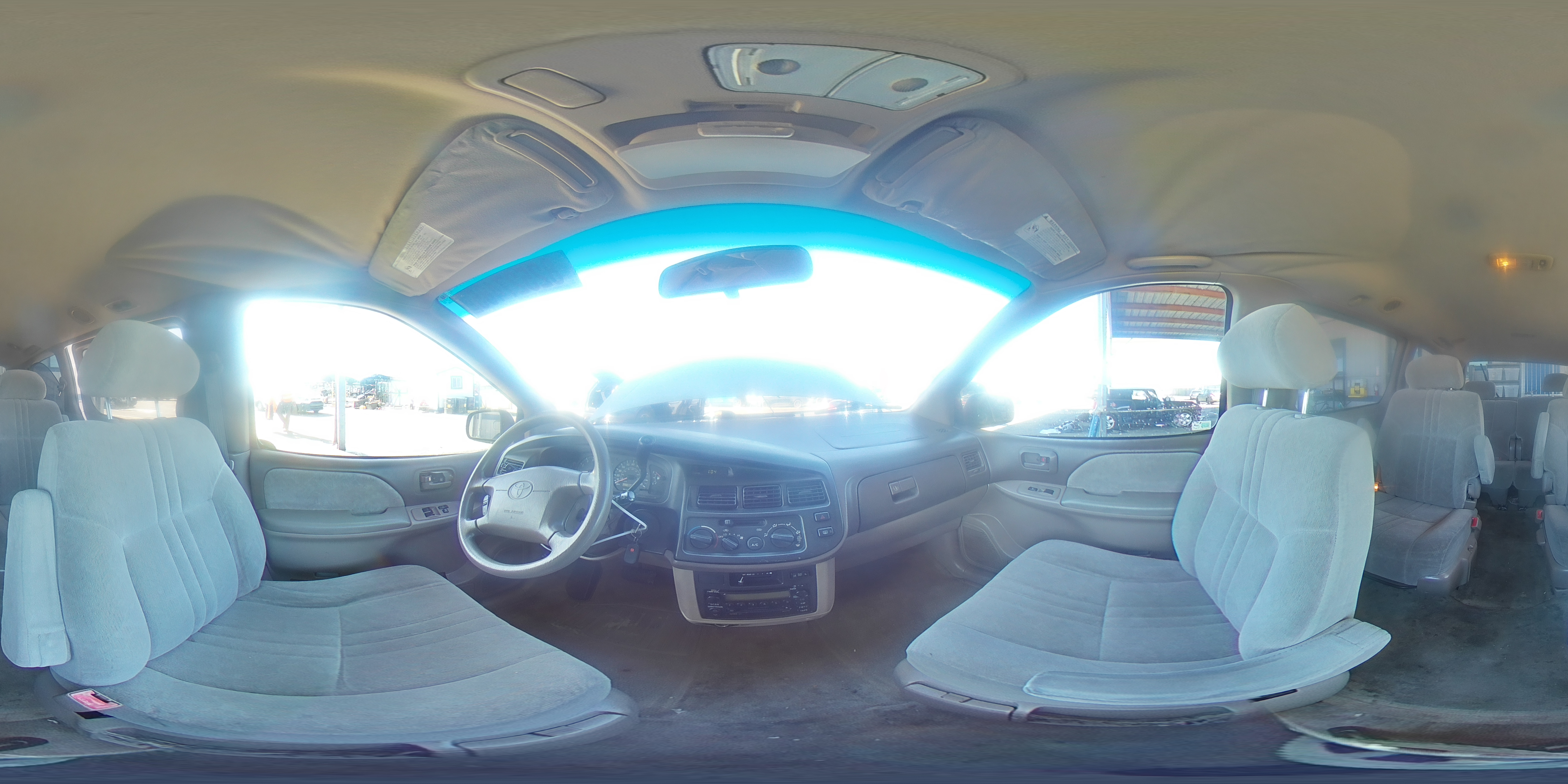 2000 Toyota Sienna Le VIN: 4T3ZF13C2YU180932 Lot: 82527485