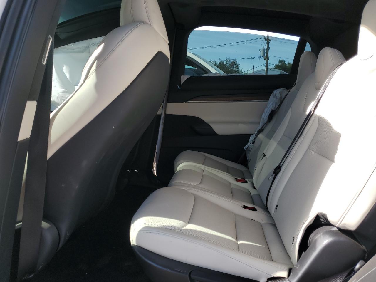 2024 Tesla Model X VIN: 7SAXCAE51RF448488 Lot: 84951455