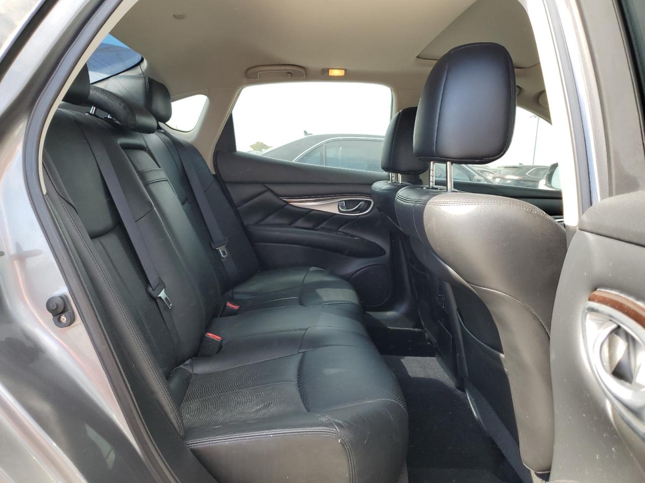 2015 Infiniti Q70 3.7 VIN: JN1BY1AP0FM540407 Lot: 82534335
