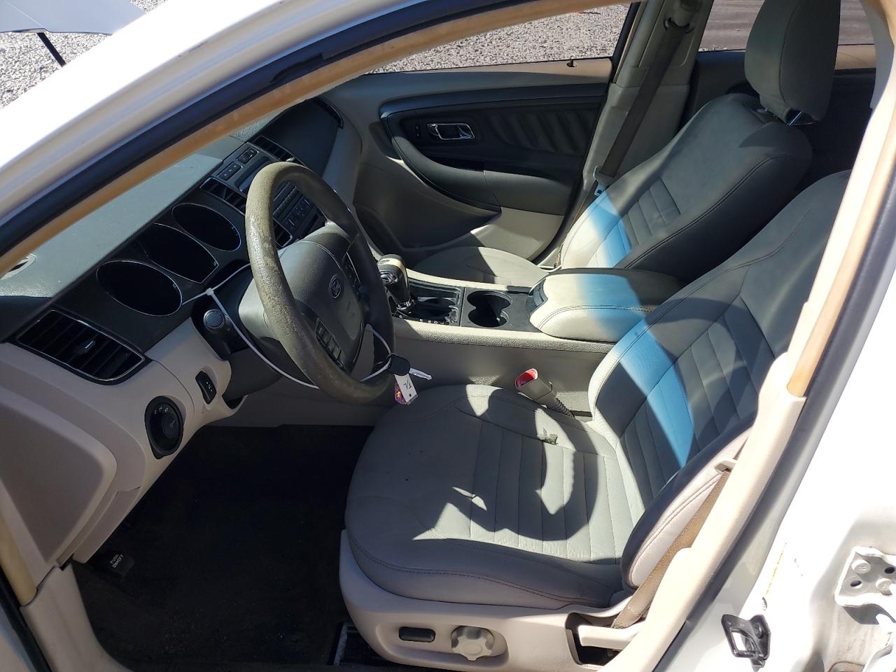 2011 Ford Taurus Se VIN: 1FAHP2DW7BG110715 Lot: 90848495