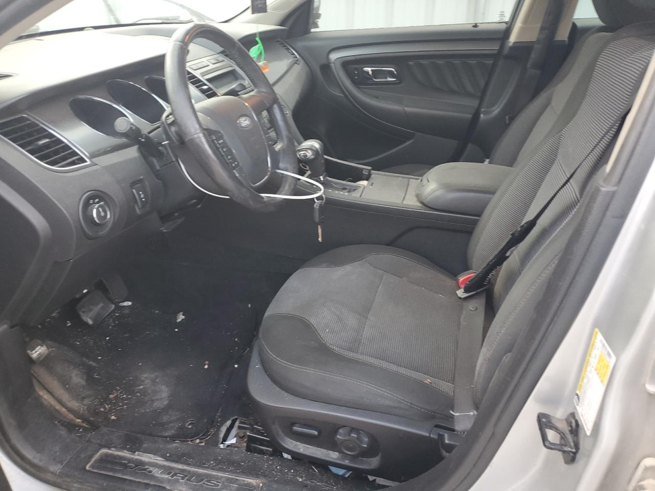 2010 Ford Taurus Sel VIN: 1FAHP2HW8AG121389 Lot: 82199815