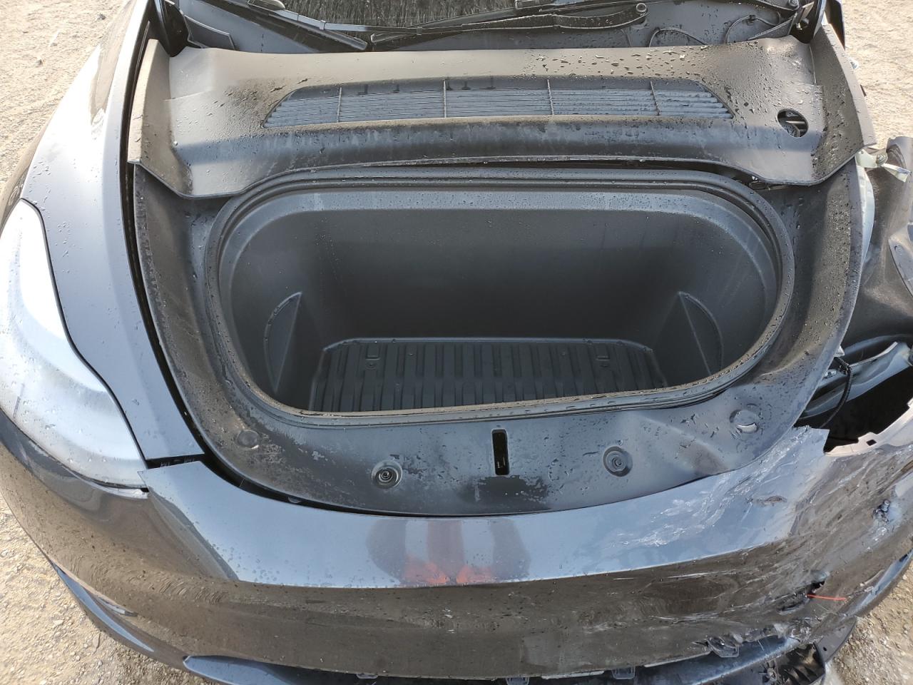 2025 Tesla Model Y VIN: 7SAYGDEE3SF284127 Lot: 86219165