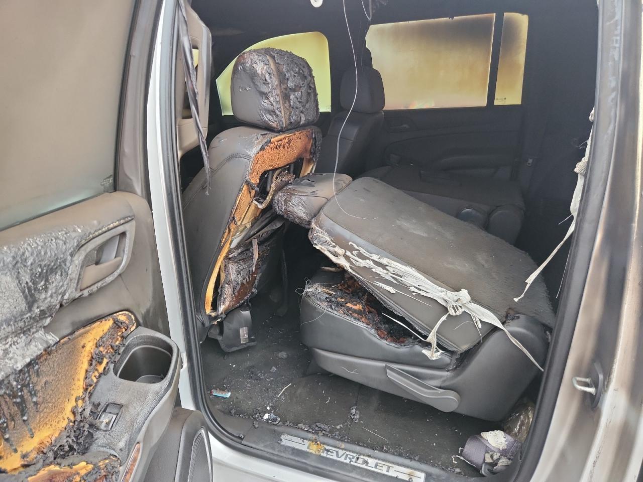 2017 Chevrolet Suburban C1500 Premier VIN: 1GNSCJKC8HR279676 Lot: 89686905