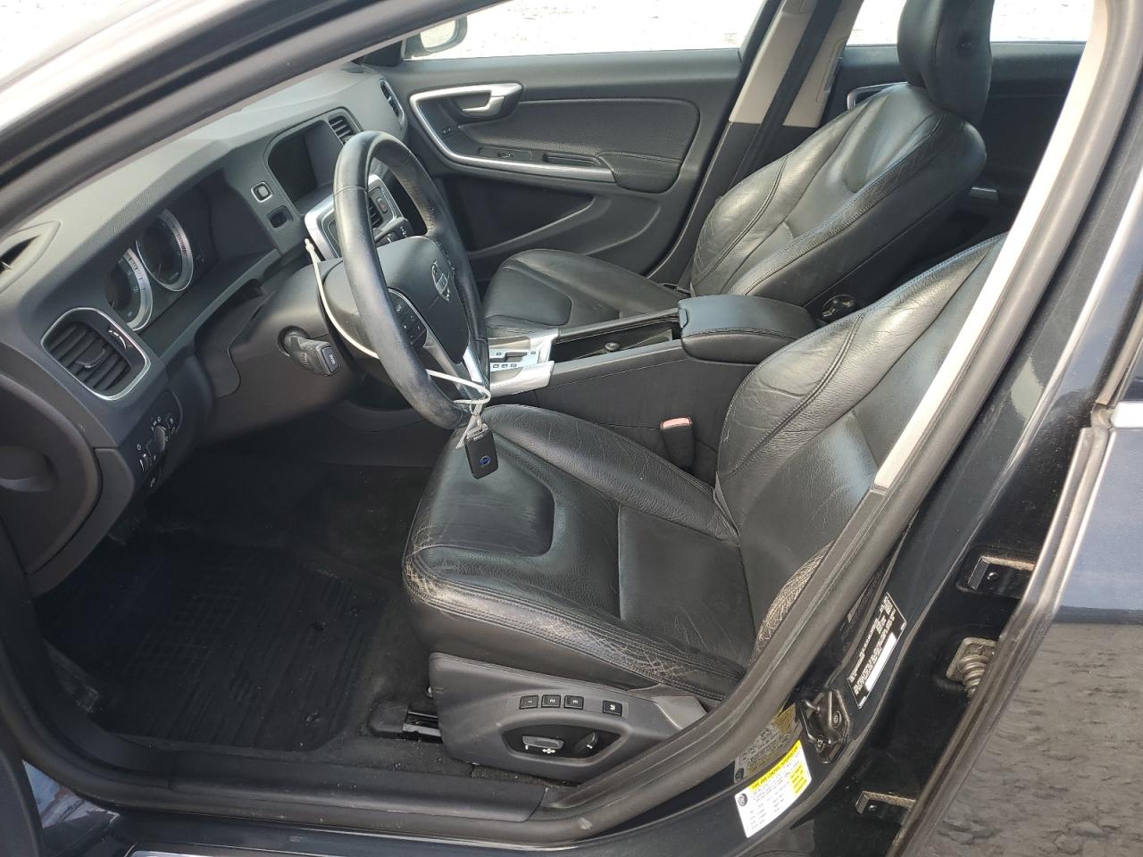 2012 Volvo S60 T5 VIN: YV1622FS0C2055530 Lot: 85185005