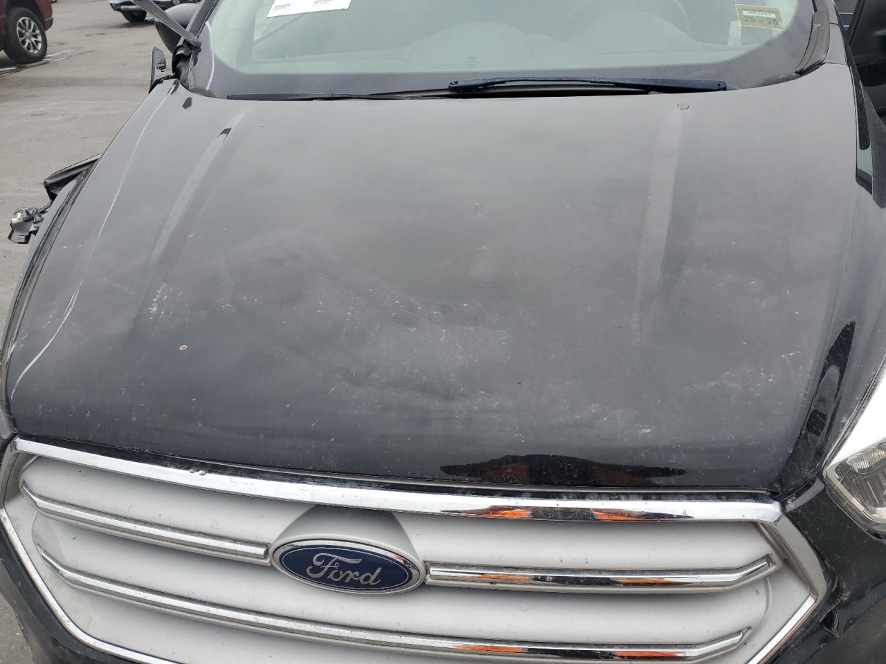 2018 Ford Escape Se VIN: 1FMCU9GD3JUC92585 Lot: 86155485