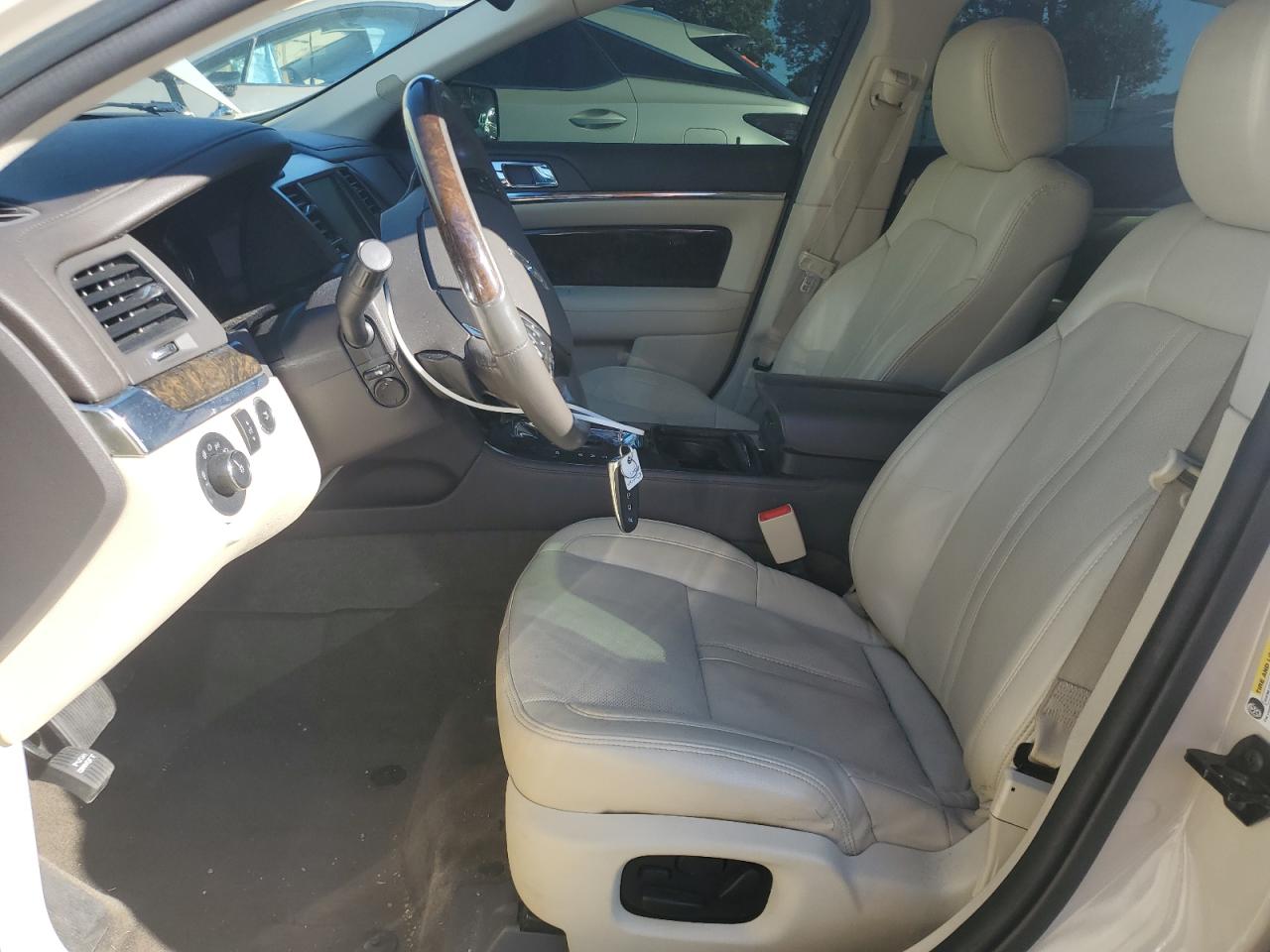 2014 Lincoln Mks VIN: 1LNHL9DK6EG608724 Lot: 84614275