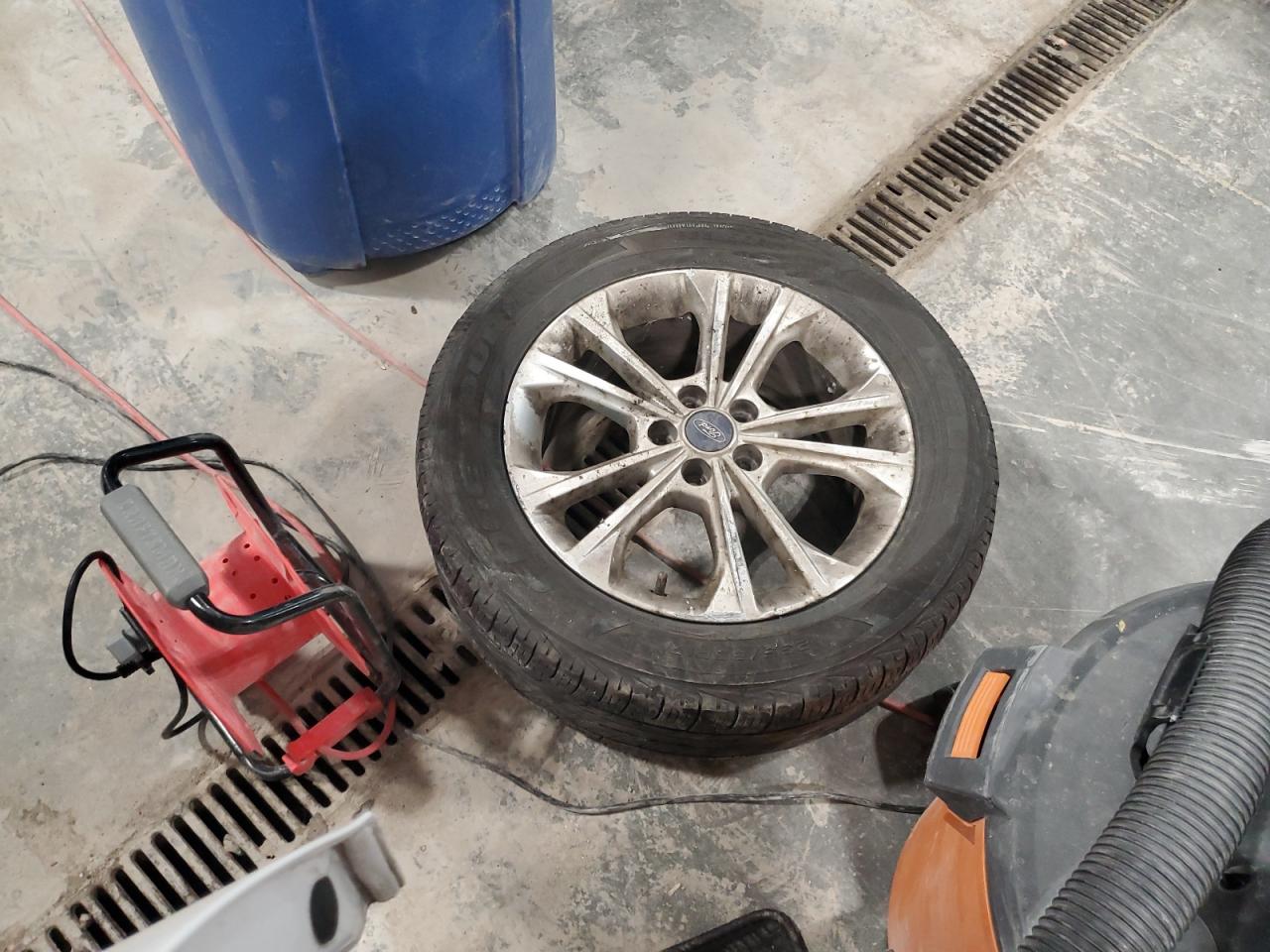 2017 Ford Escape Se VIN: 1FMCU9GD0HUA61217 Lot: 87226355