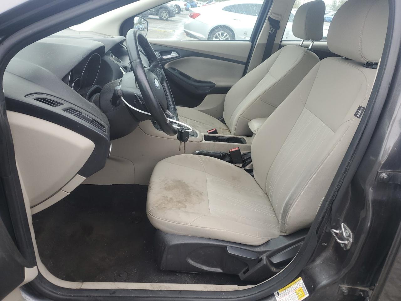 2015 Ford Focus Se VIN: 1FADP3K29FL386783 Lot: 81897295
