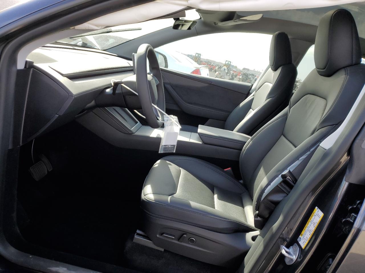 2026 Tesla Model Y VIN: 7SAYGDED2TF378699 Lot: 86513325