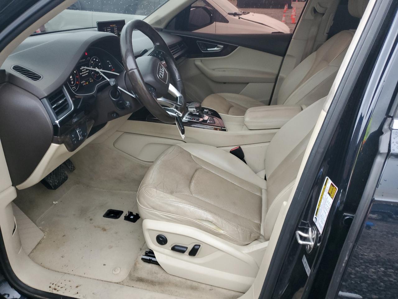 2017 Audi Q7 Premium Plus VIN: WA1LAAF7XHD031730 Lot: 90279395