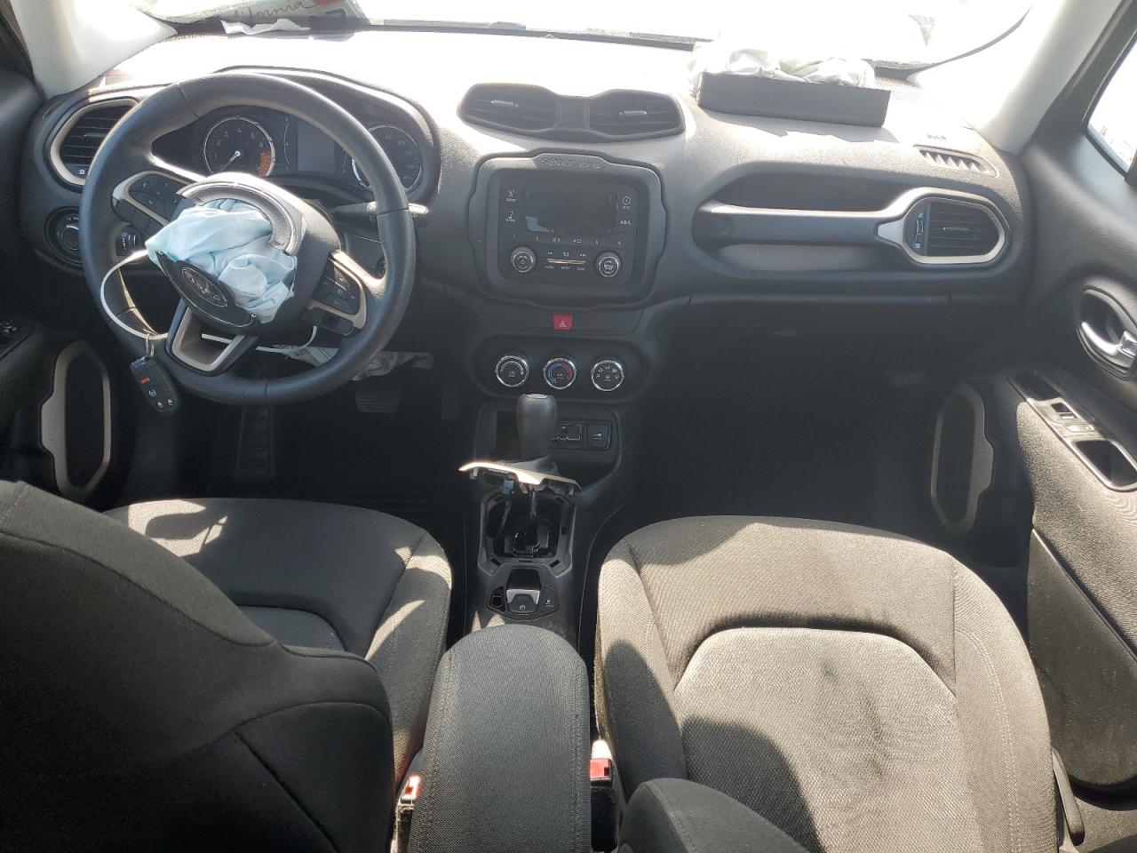 2016 Jeep Renegade Sport VIN: ZACCJAAT2GPD73229 Lot: 82233675