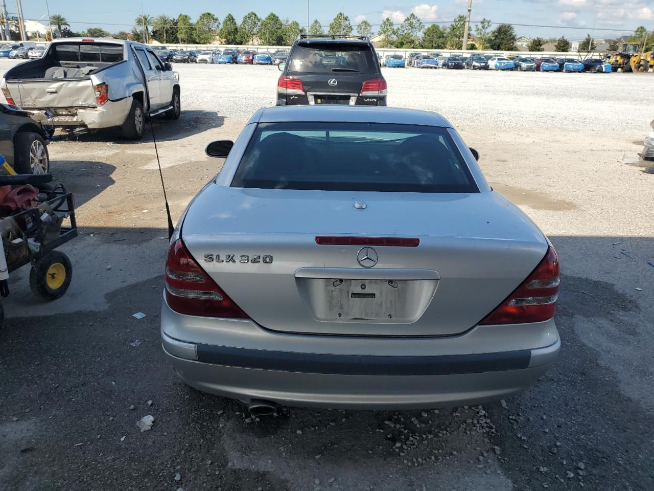 2003 Mercedes-Benz Slk 320 VIN: WDBKK65F33F286140 Lot: 86626475