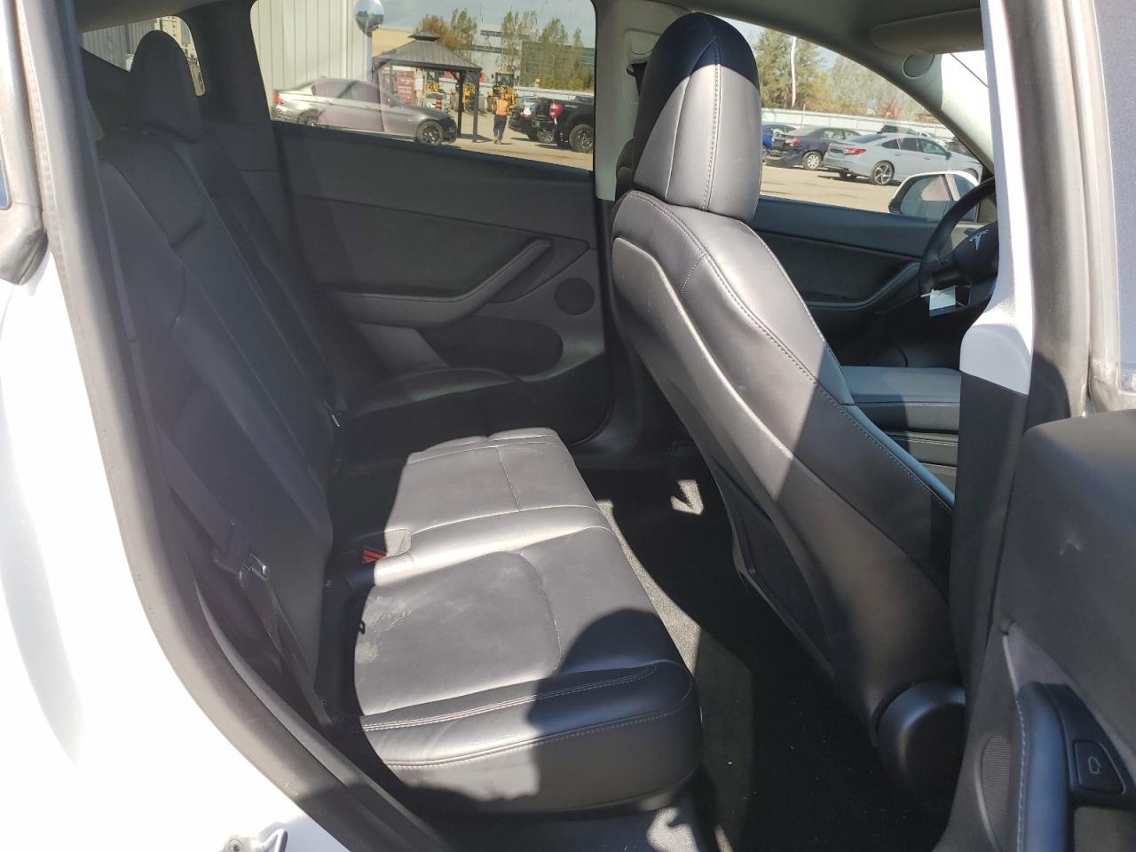 2022 Tesla Model Y VIN: 7SAYGDEE0NF313877 Lot: 85194825