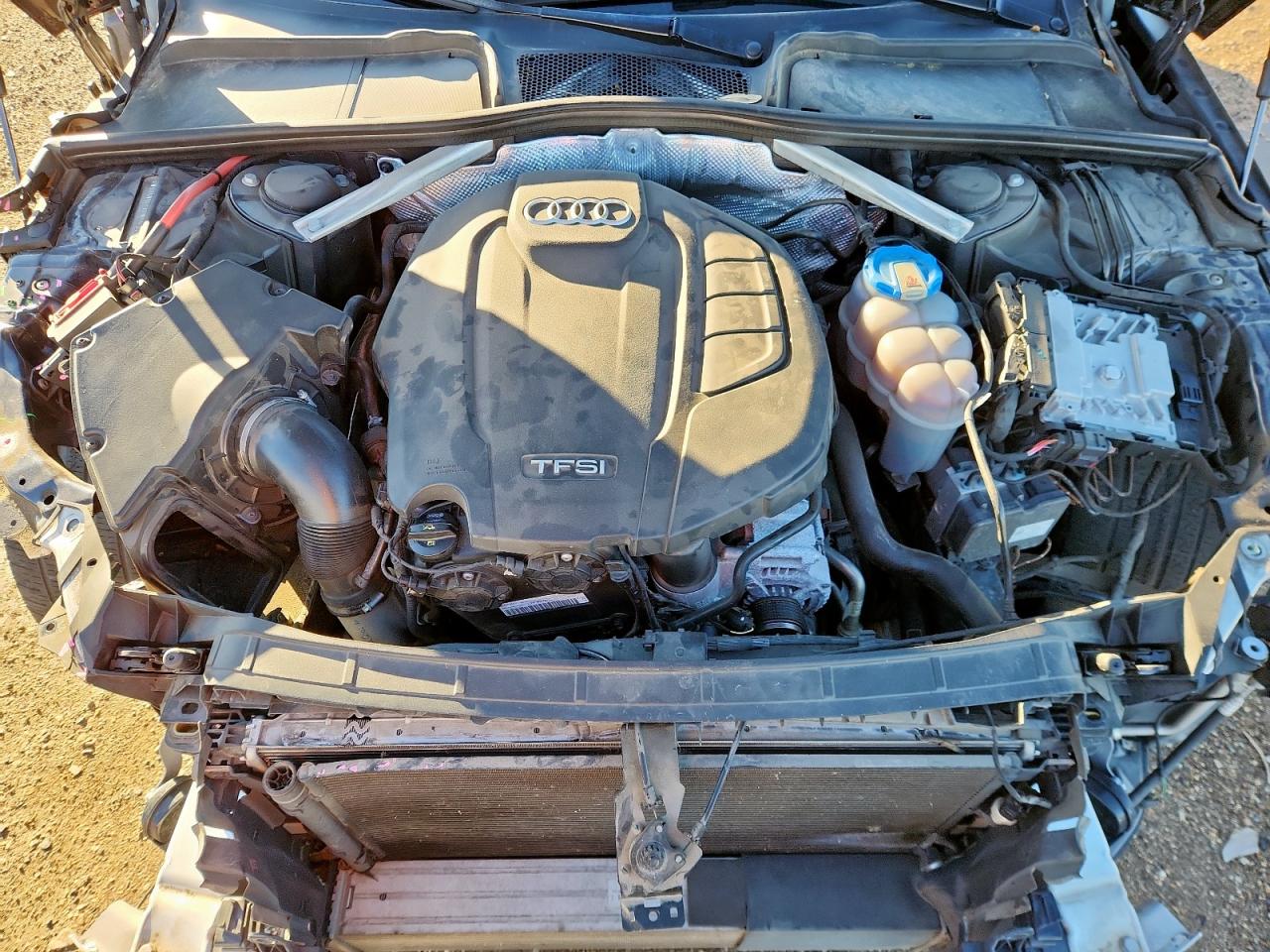 2017 Audi A4 Premium VIN: WAUANAF47HN004273 Lot: 90347065